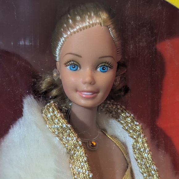 NIB Golden Dream Barbie -Special Edition - Picture 4 of 12